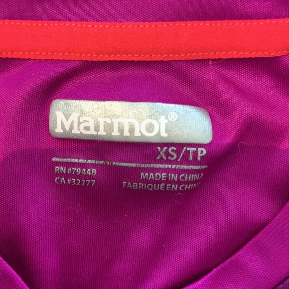NWOT Marmot long sleeved athletic shirt magenta XS - Picture 2 of 5